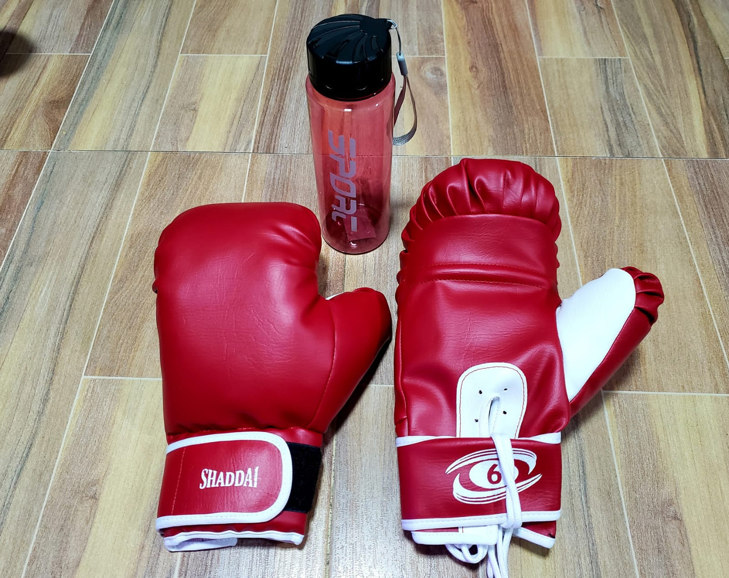 Guantes de boxeo + termo