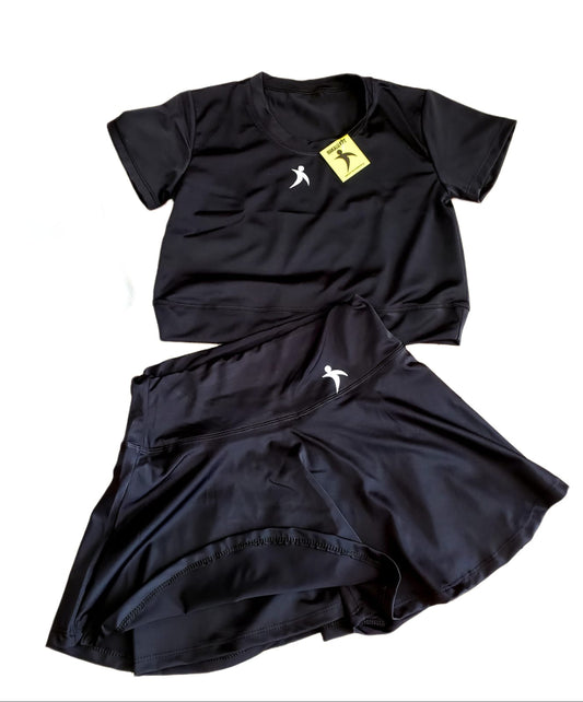 Conjunto deportivo falda short