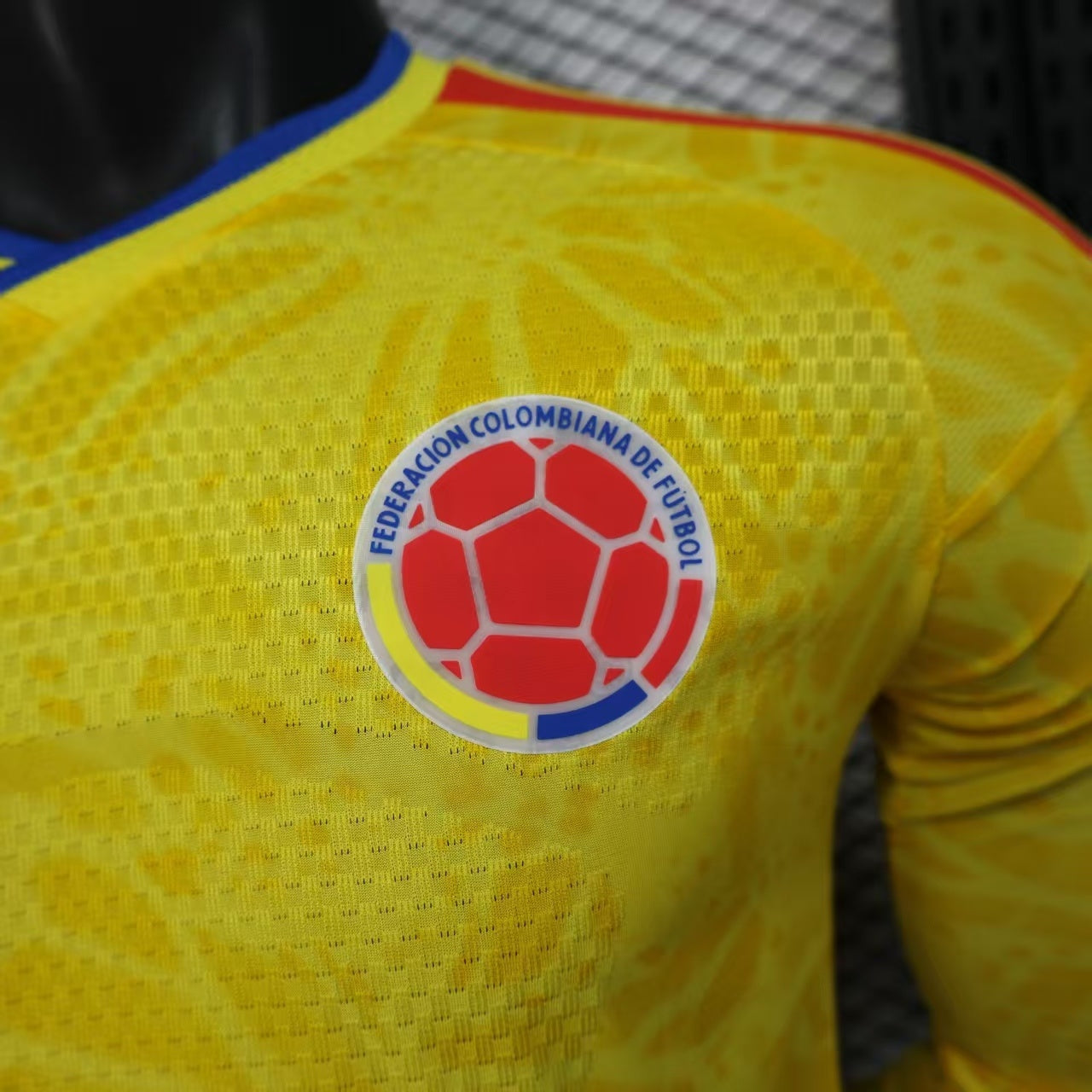 Camiseta Oficial Colombia – Manga Larga Mundial 2024/2025