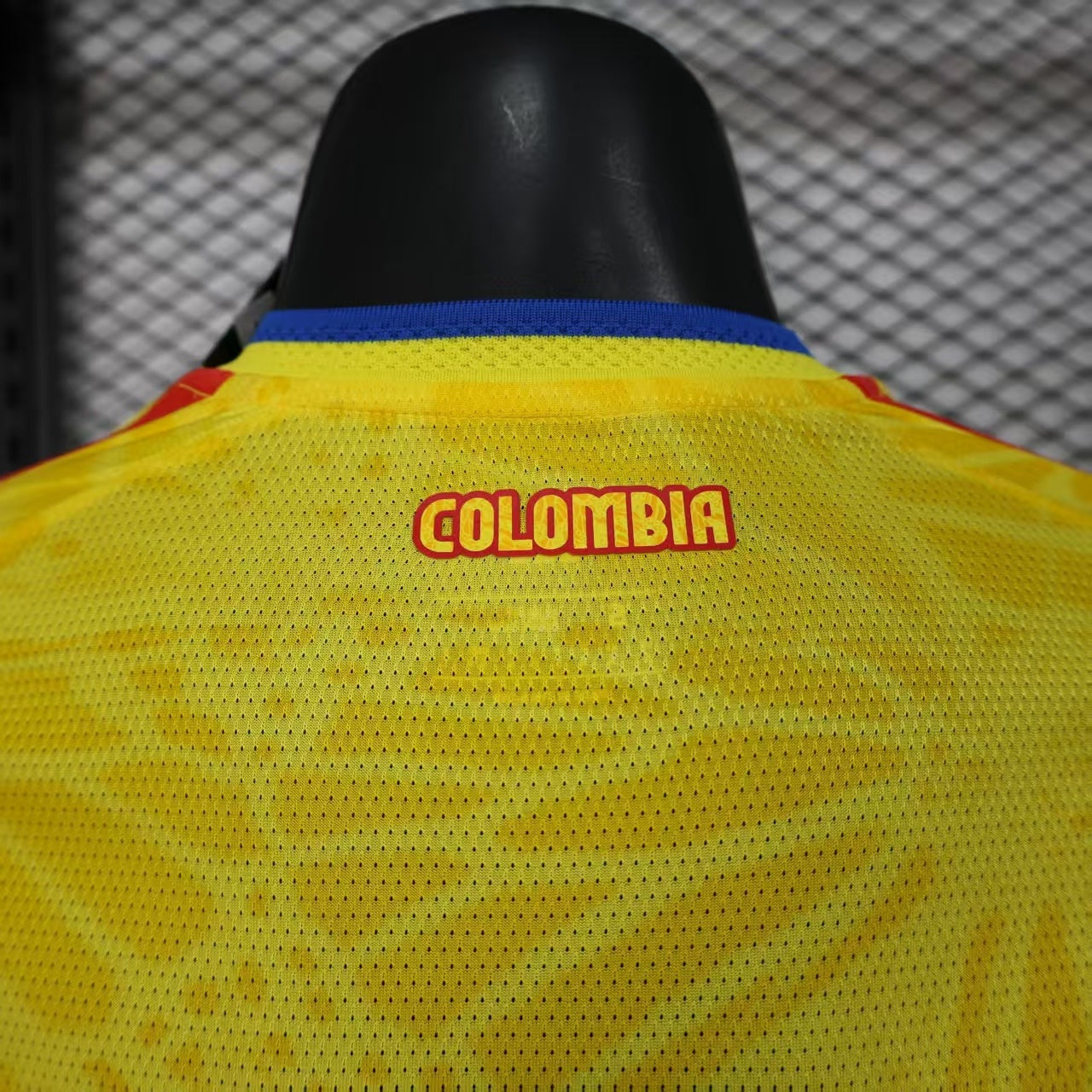 Camiseta Oficial Colombia – Manga Larga Mundial 2024/2025