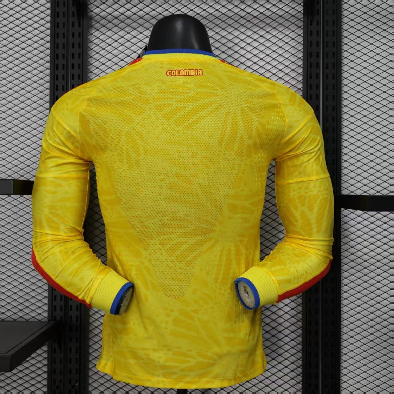 Camiseta Oficial Colombia – Manga Larga Mundial 2024/2025
